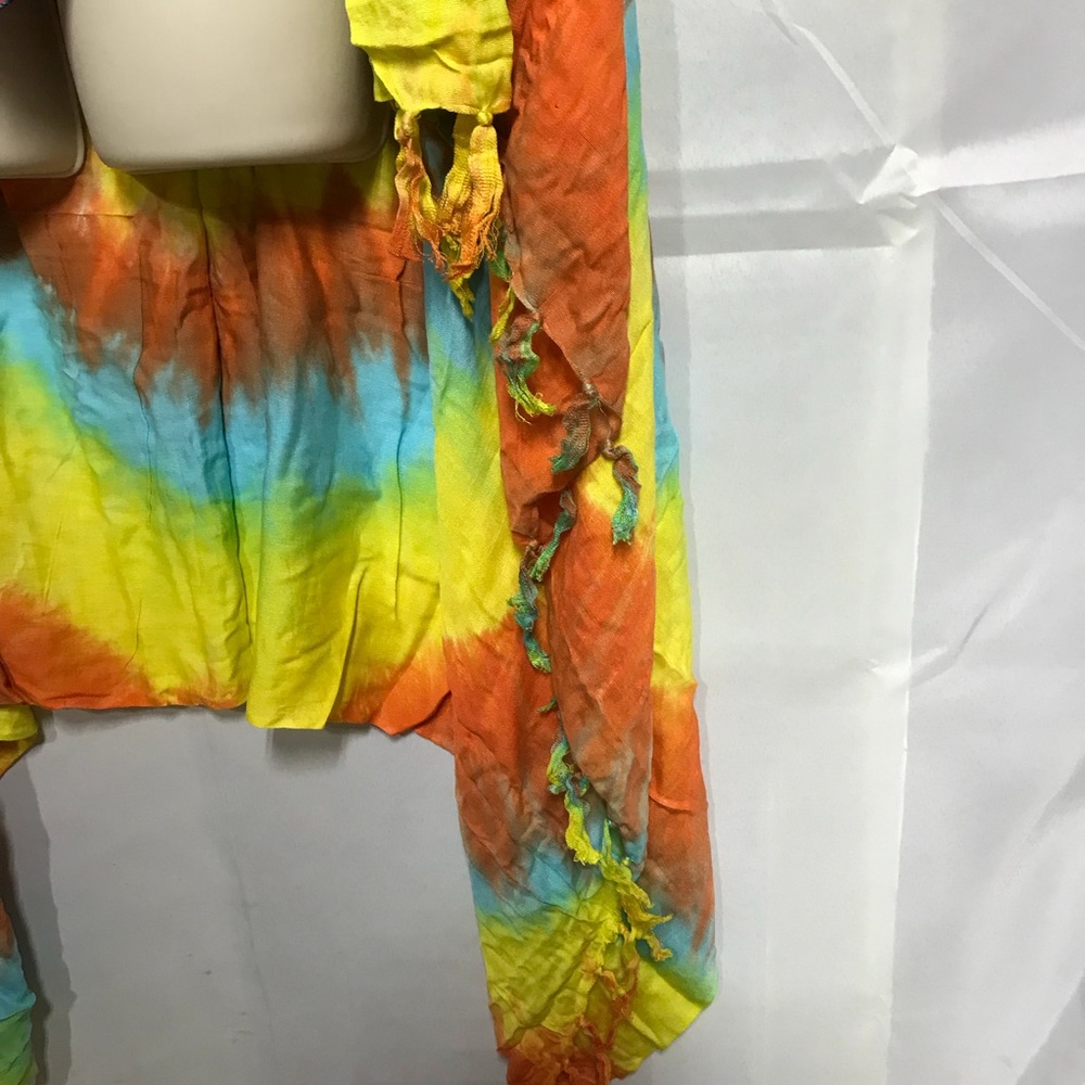 🌟Spin art tyed dyed sarong scarf 60x40 nwot - Picture 4 of 4